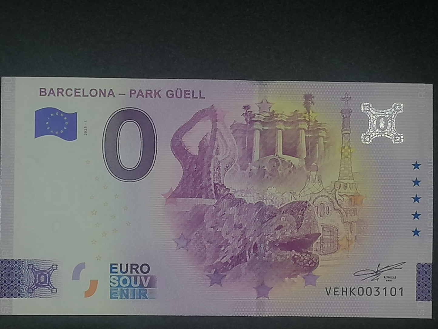 Billete Euro Souvenir BARCELONA-PARK GÜELL versión normal 2025