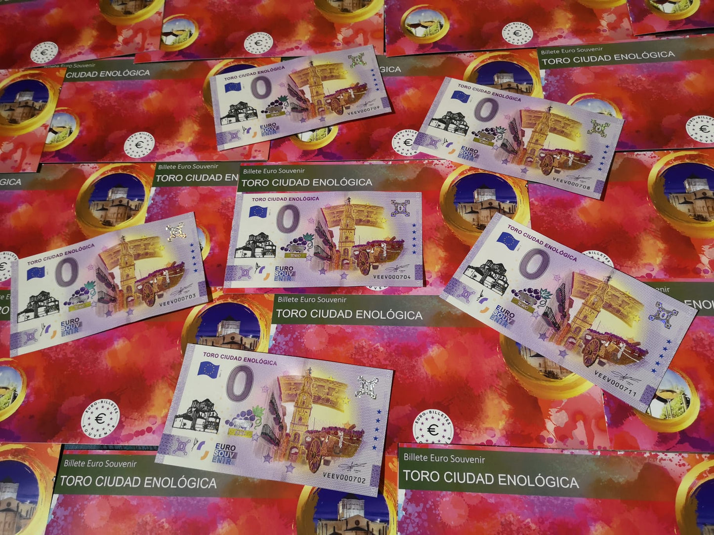 Edición 2021-1 Toro ciudad Enólogica pintado a mano